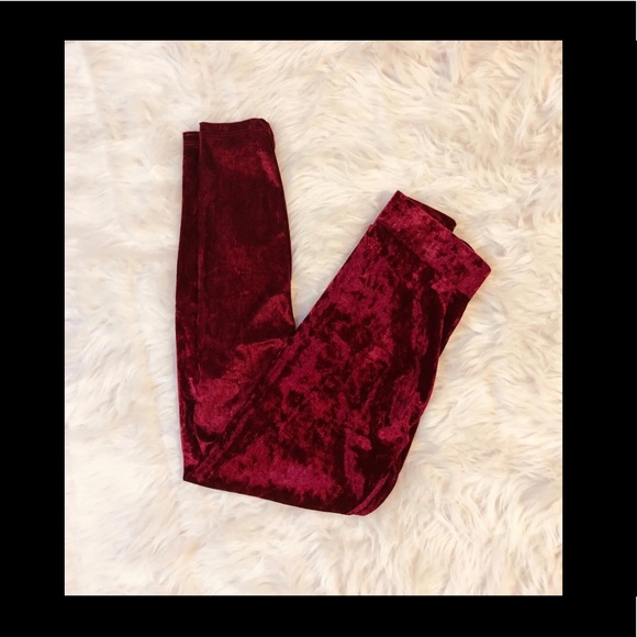 Burgundy Velvet Leggings - Picture 4 of 4